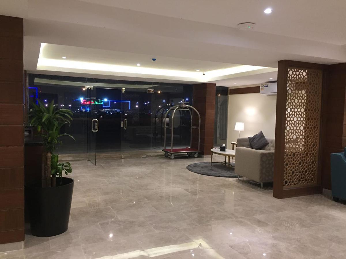 Asfar Plaza Aparthotel Al Khobar Esterno foto