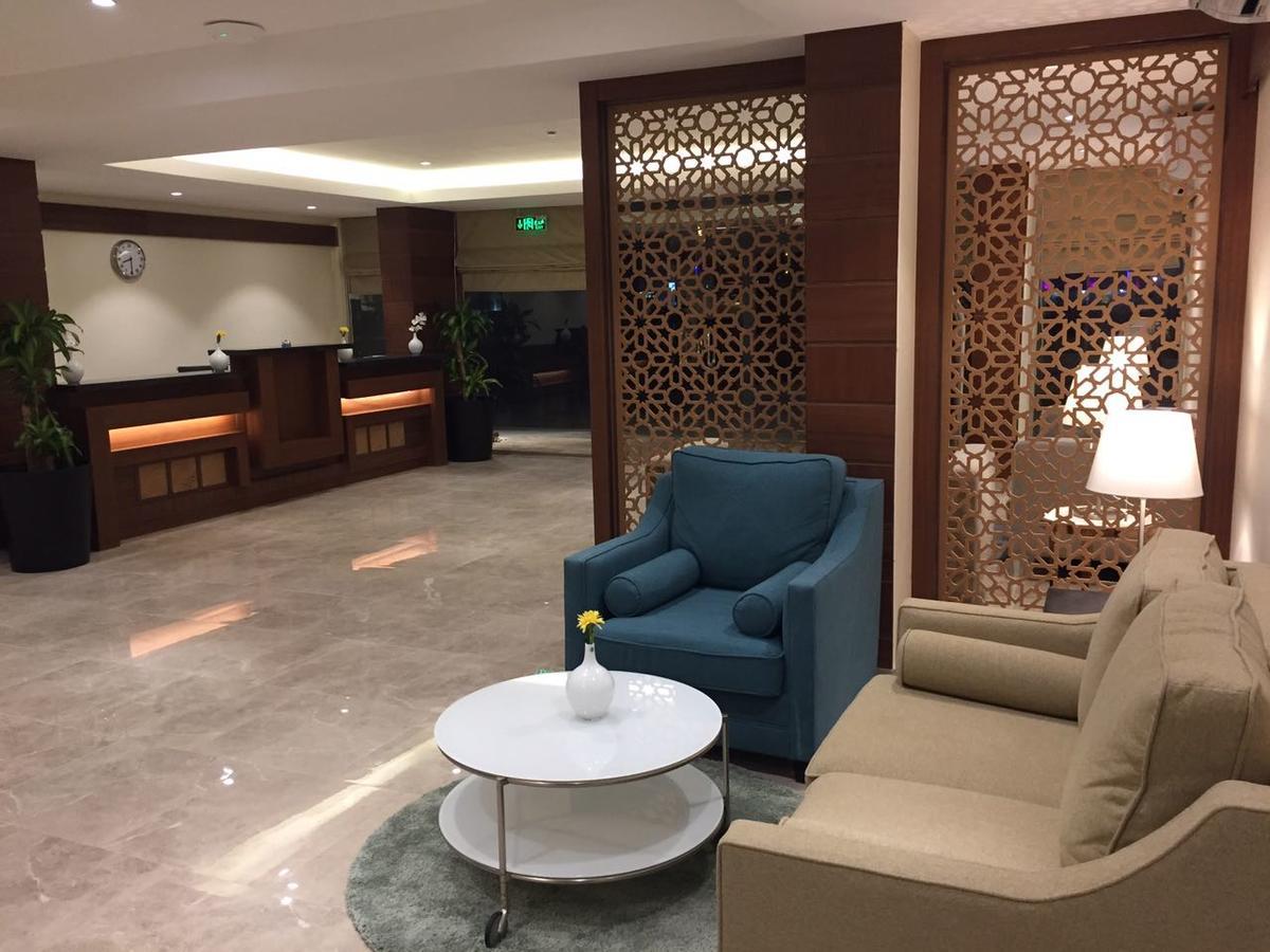 Asfar Plaza Aparthotel Al Khobar Esterno foto