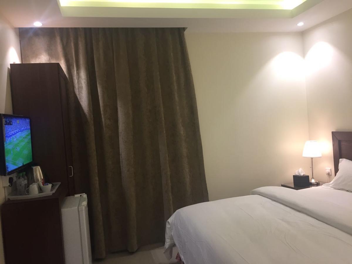 Asfar Plaza Aparthotel Al Khobar Esterno foto